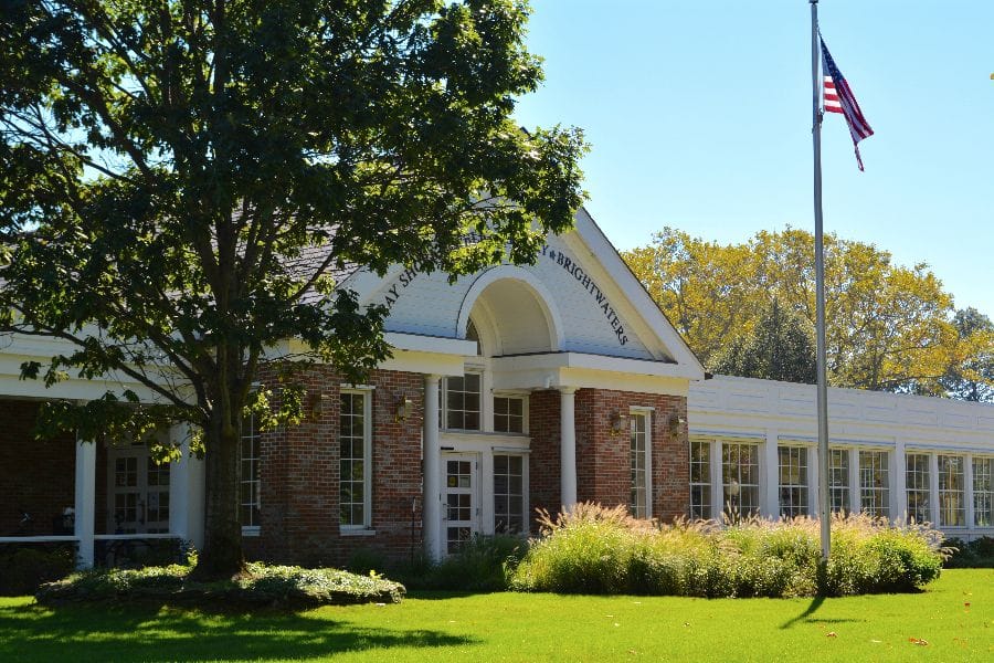 Bay Shore- Brightwaters Public Library