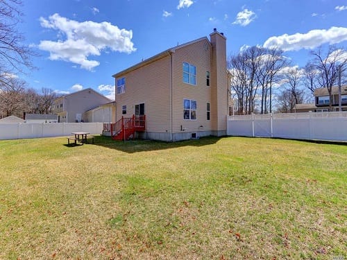 Back yard House for Sale at 47 Wood Ave, Mastic.