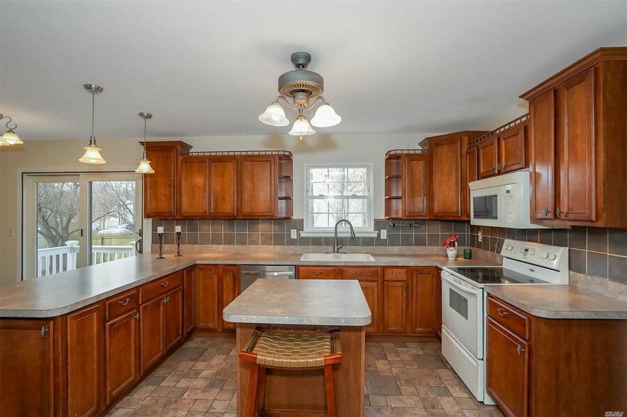 House for sale at 94 Washington Ave, Mastic, NY