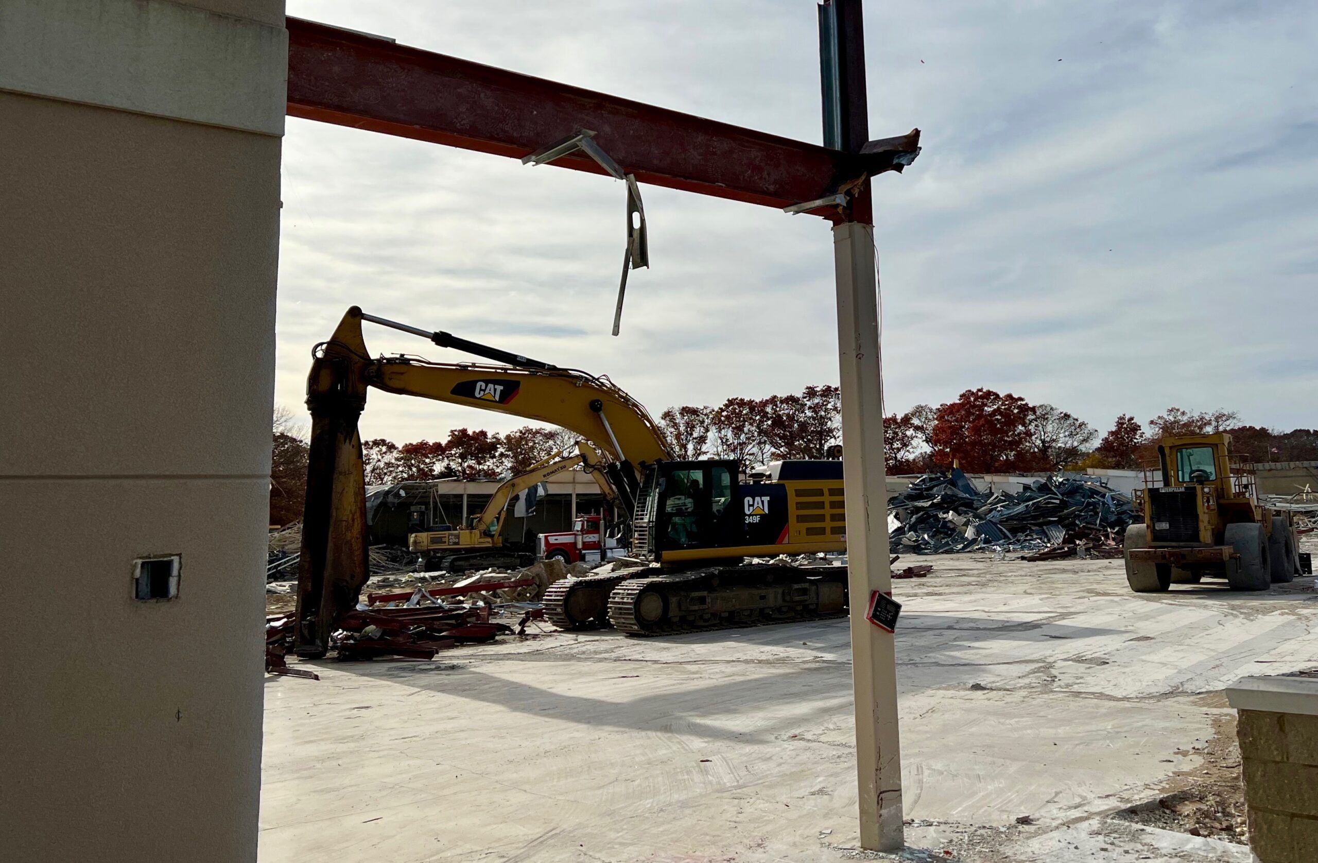 Wegmans opens in Lake Grove