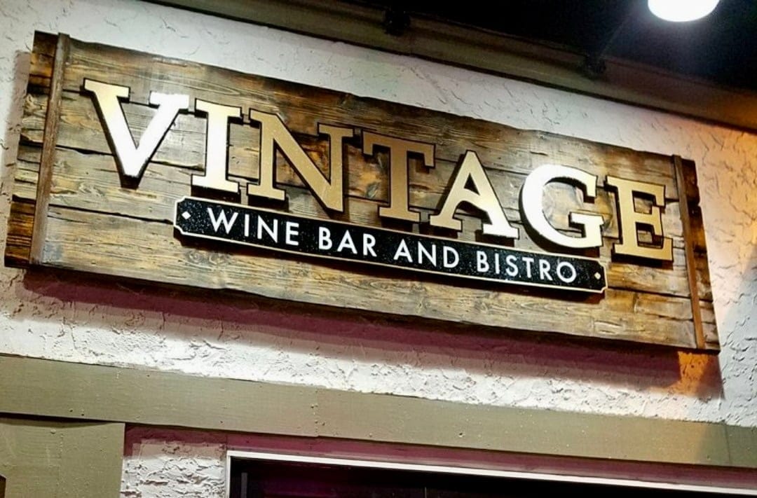 Vintage Wine Bar closes in Farmingdale