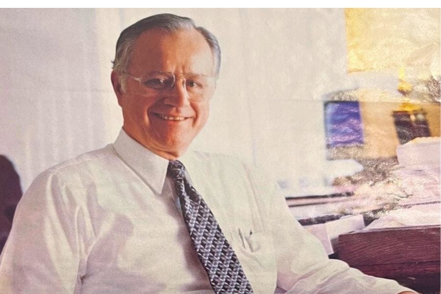 Donald Zoeller, an influential attorney from Oyster Bay and a Korean War veteran has died at 95.