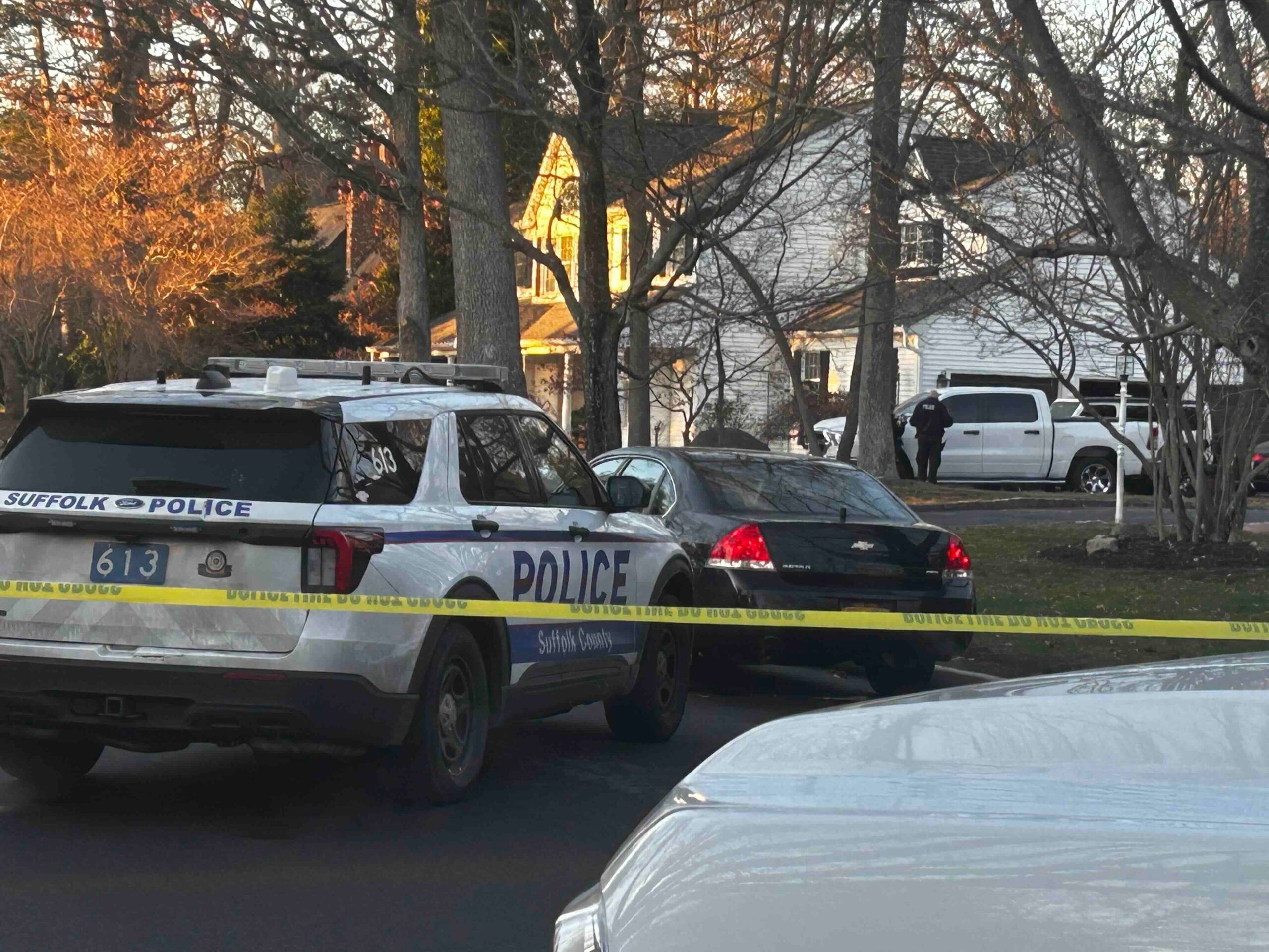 There was a major police and other emergency personnel response in Mount Sinai Saturday afternoon.