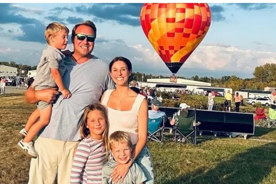 Liam Gleason, Siena's lacrosse coach and a Wading River native, died on Wednesday after falling at home on Sunday. His family is receiving a wave of support from the communities near Albany, on Long Island, and beyond.