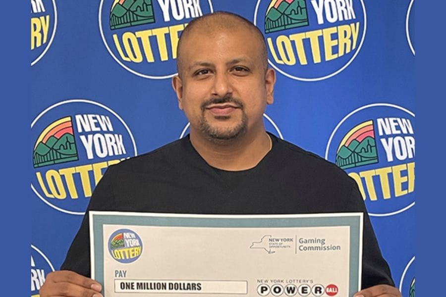 Levittown man wins $1 million on Powerball.