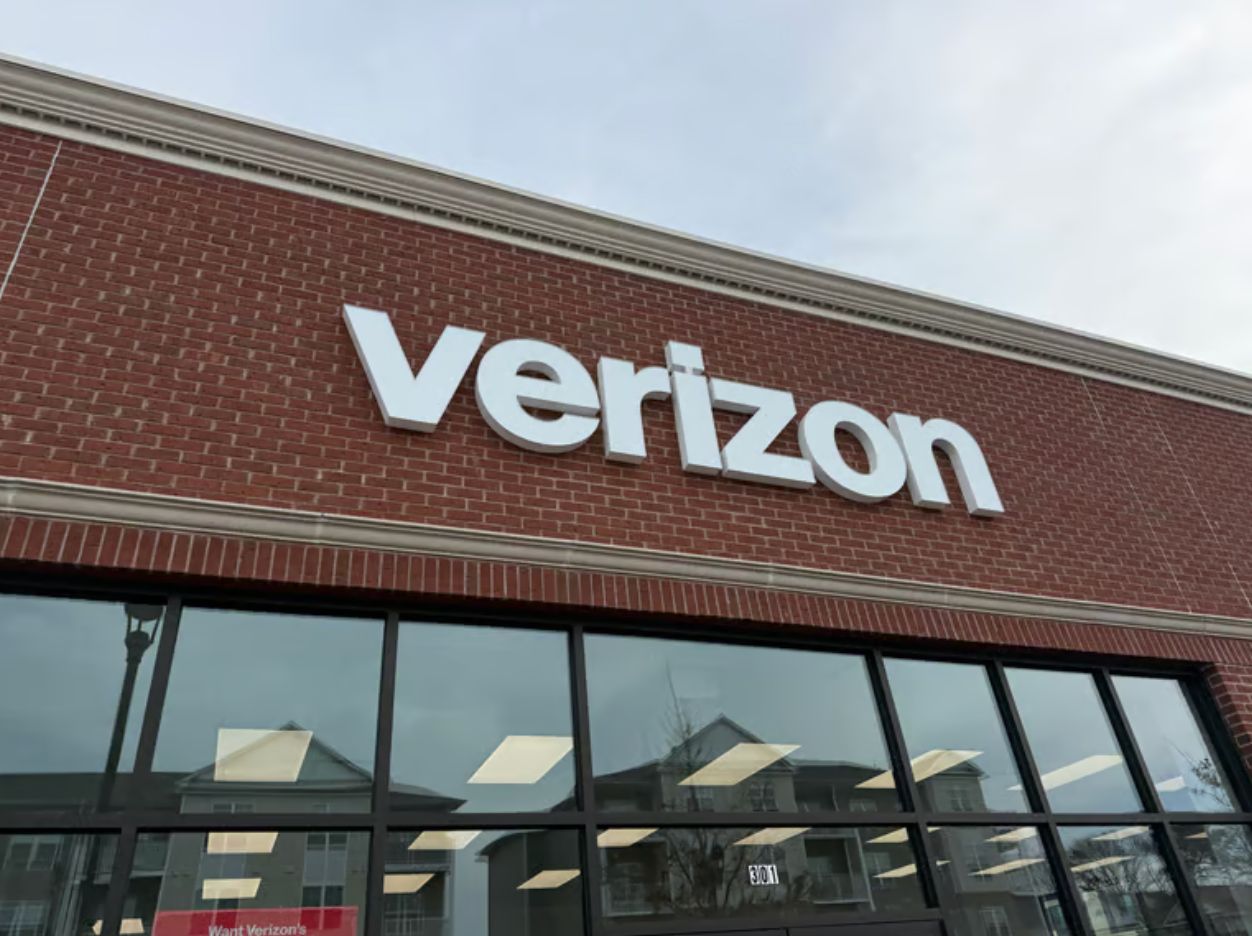Verizon agreement with town.