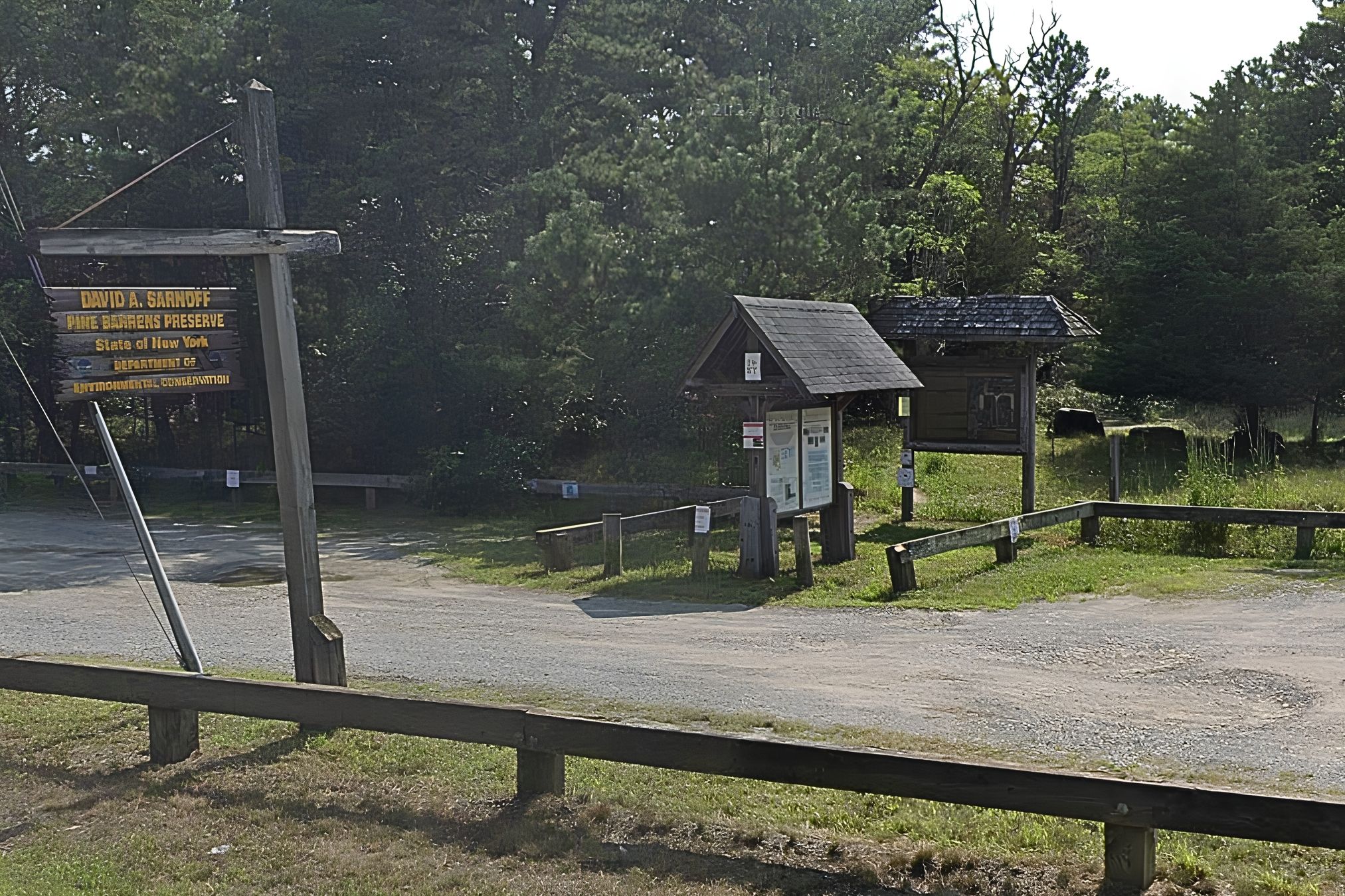 David Sarnoff Preserve entrance sign in Riverside