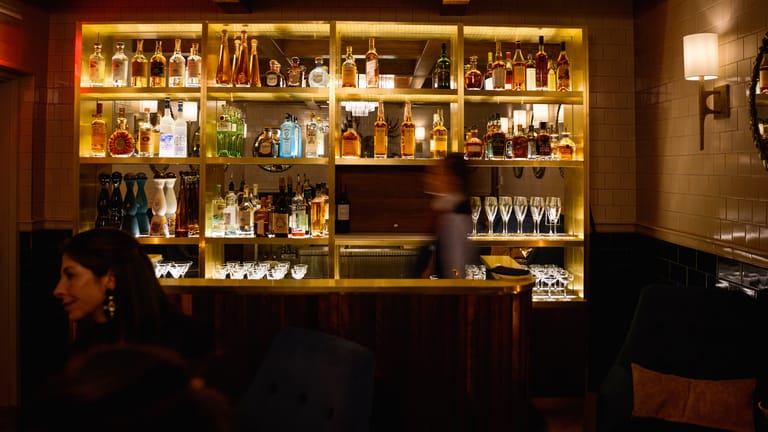 Members-only cocktail lounge Bull Moose opens in Oyster Bay