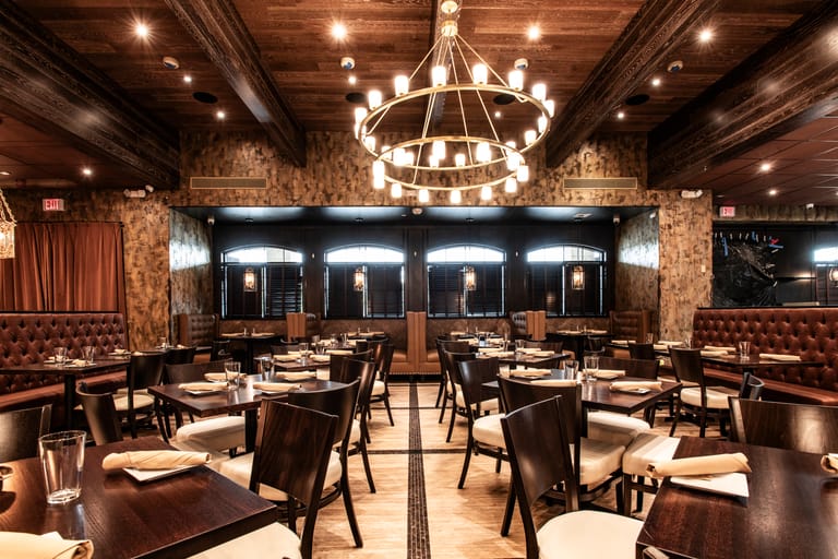 Mama’s of Copiague expands to Carle Place with huge new Italian restaurant