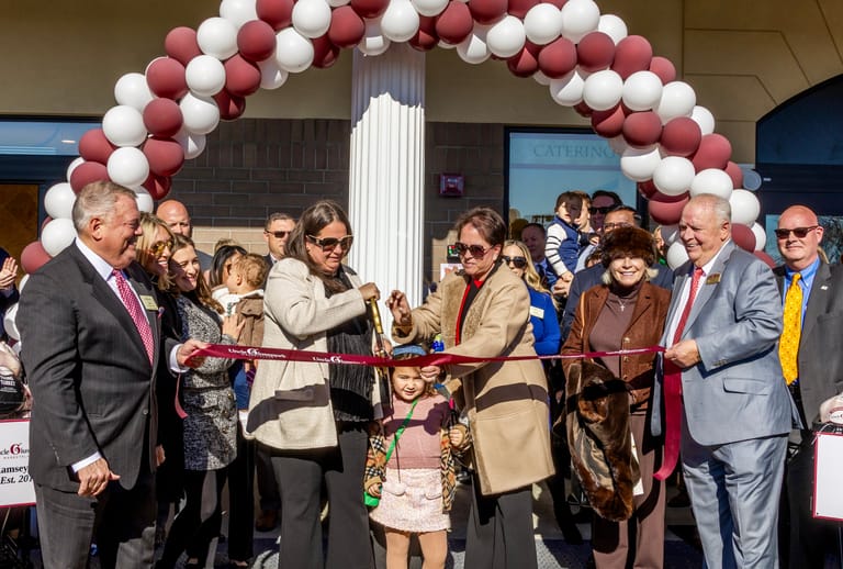 Uncle Giuseppe’s celebrates 25 years with giveaways, new stores