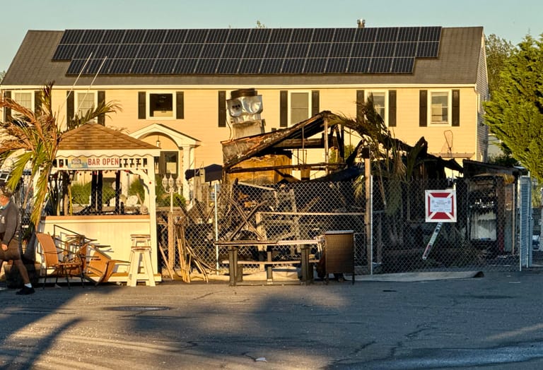 Crabby Amy’s closing after 27 years at Seaford’s Treasure Island Marina