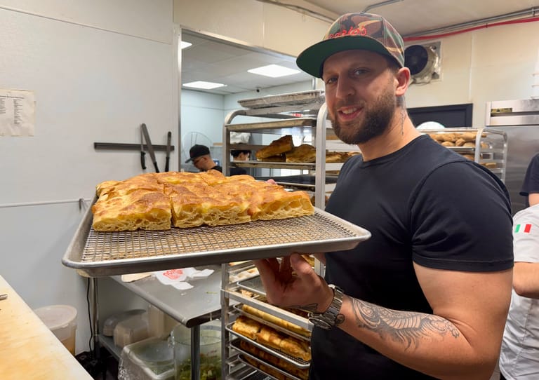 Dario’s bringing viral cheesesteaks, Roman slices to Massapequa Park