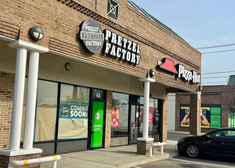 Pretzel Factory coming soon to Lindenhurst
