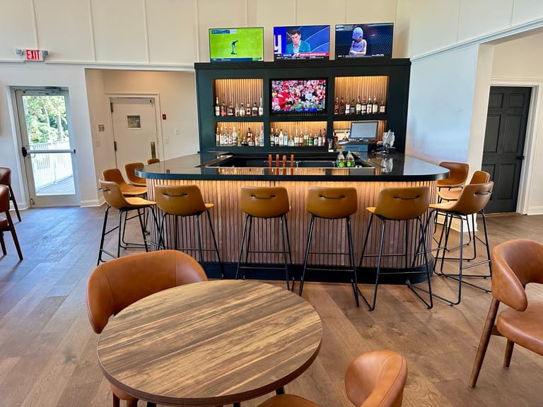 Pine Ridge tees up a new era with gastropub, brunch and robots