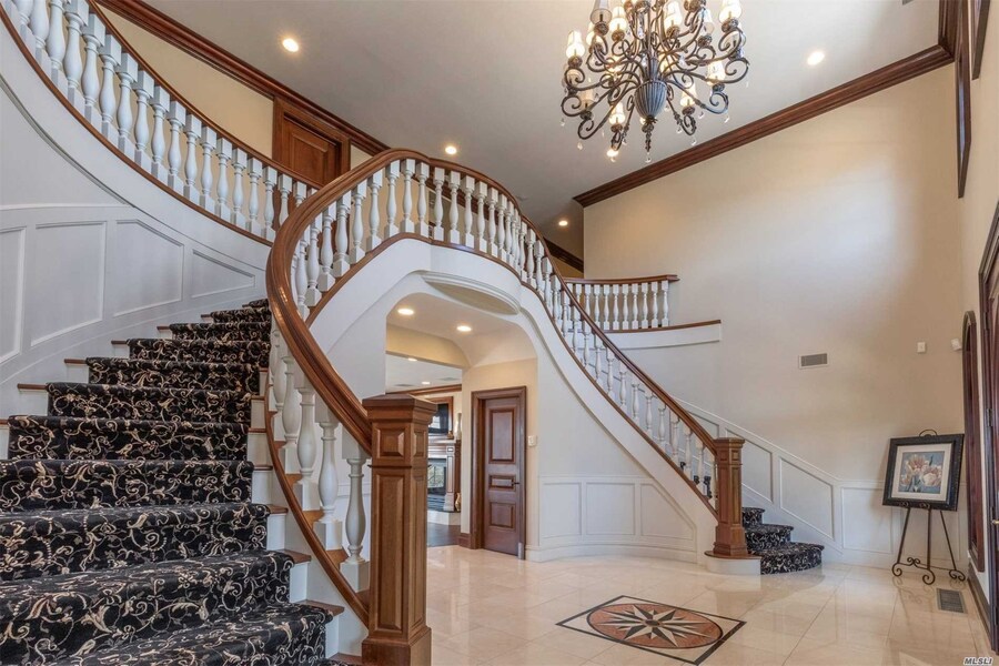 post-modern house for sale at 98 Evergreen Ave, East Moriches