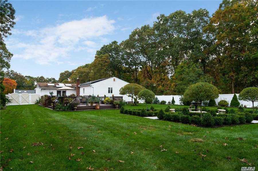 house for sale at 16 Victory Avenue in Shirley