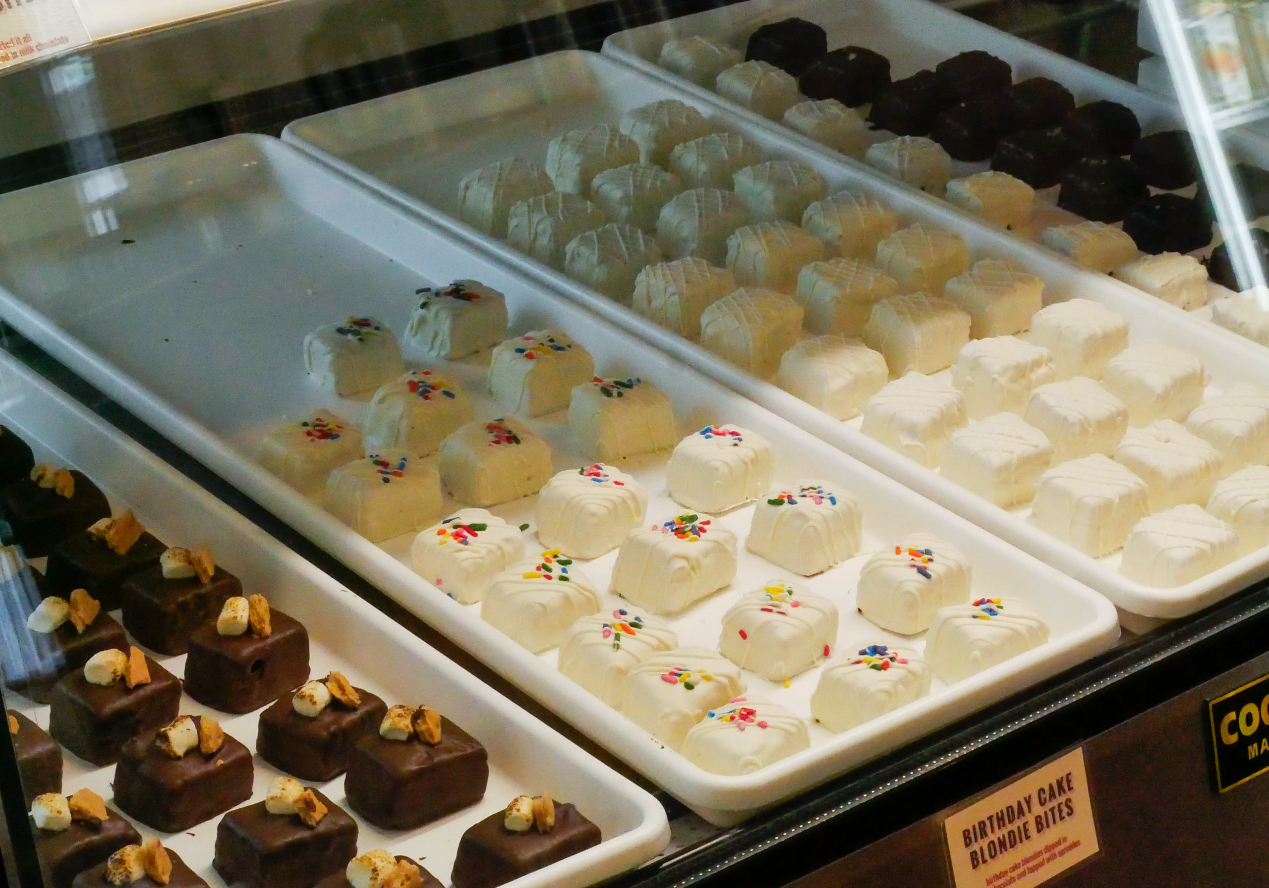 Nettie's Craft Brownies Bites