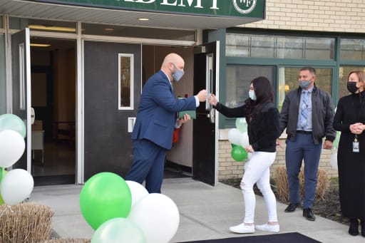 Floyd Academy student celebrates graduation with principal