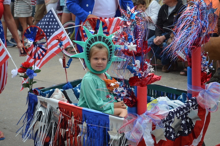 30 Photos Ocean Beach's annual Fourth of July Children's Parade returns