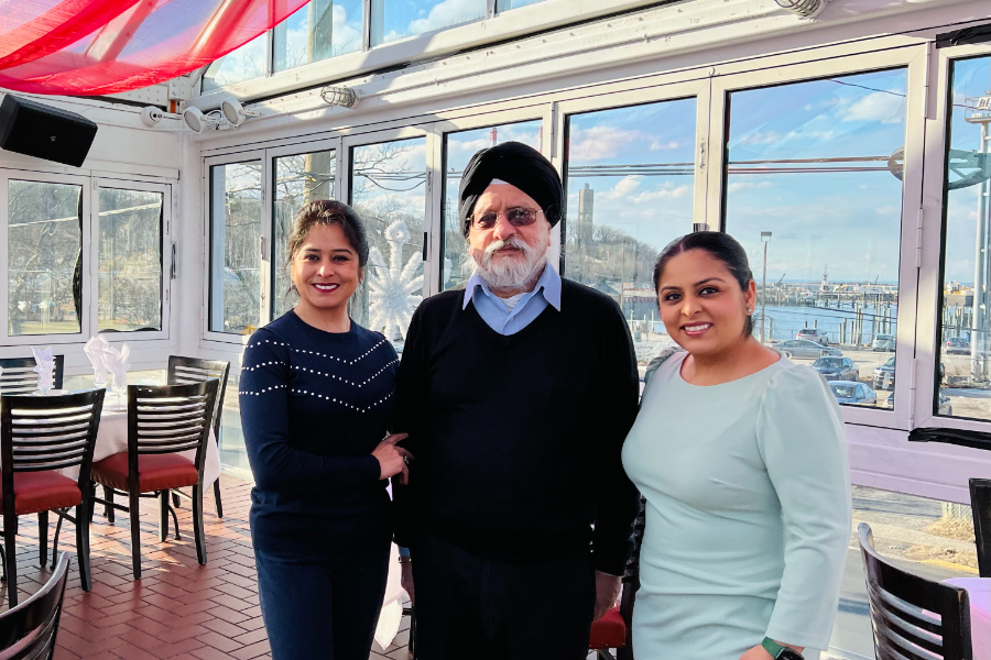Port Jefferson s Curry Club At Saghar Blends Traditional And Modern 