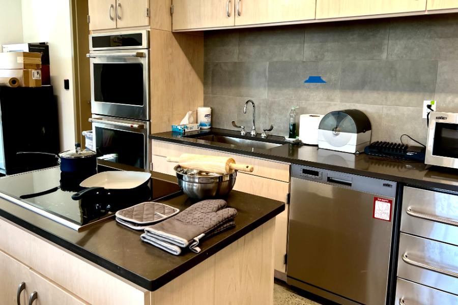 Half Hollow Hills Community Library celebrates grand reopening