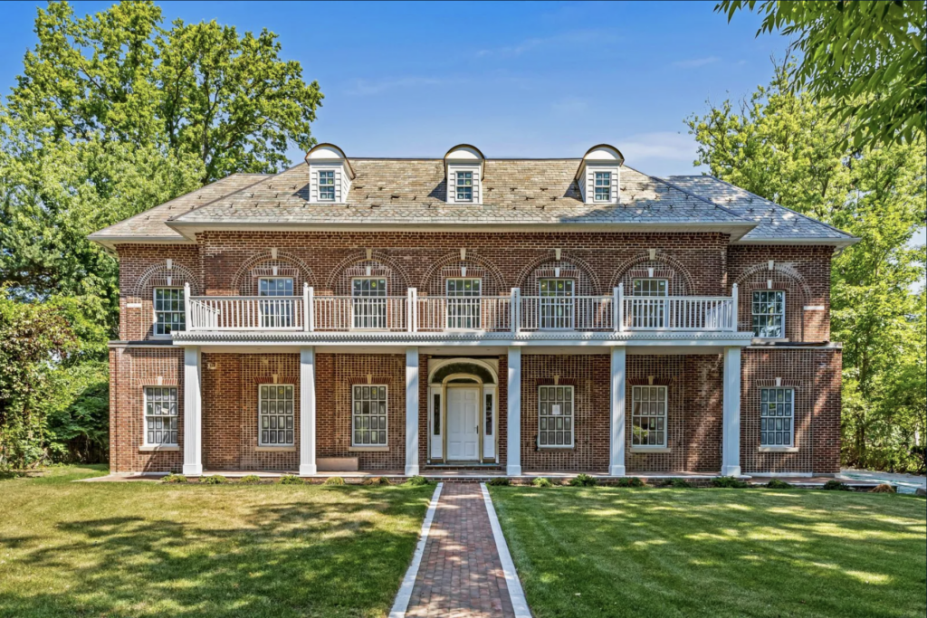 12 Long Island towns among top 50 places to raise a family in America