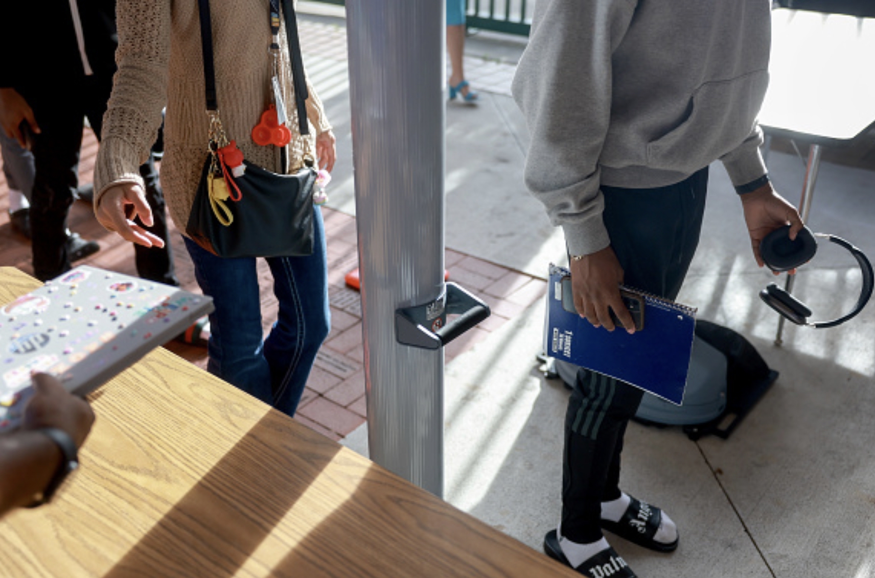 Walk-thru metal detector use starts next week at William Floyd High School