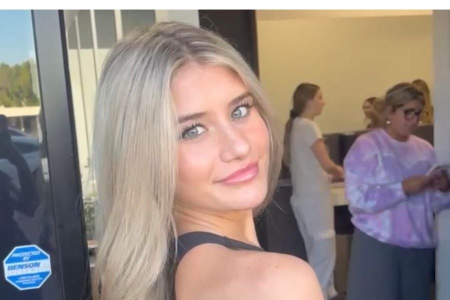 Melaina Gargano, a 22-yea-old Arizona State University student from Long Island is in danger of losing her right leg following a car wreck in Arizona.