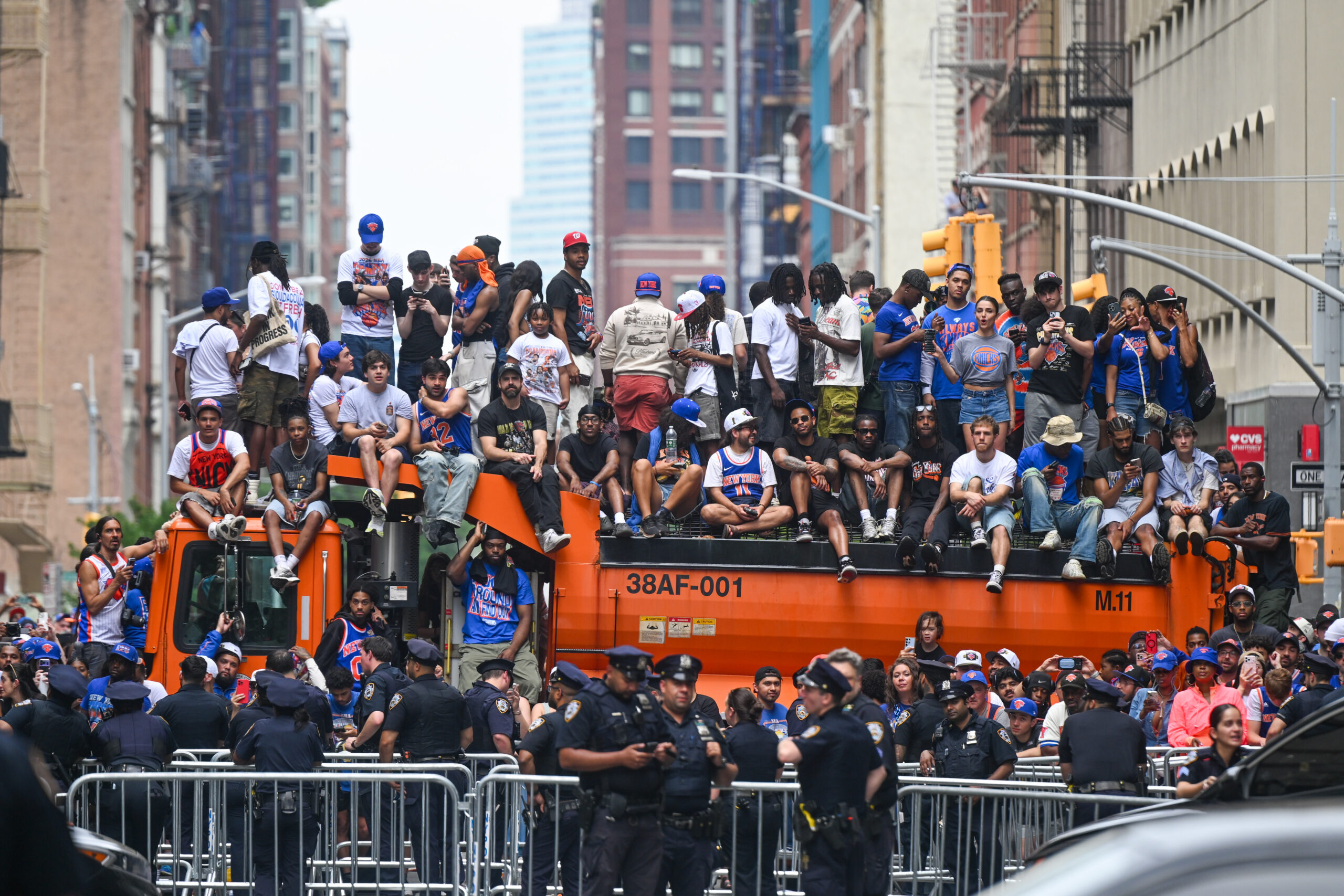 Photos: Inside the Knicks’ historic championship parade through Manhattan