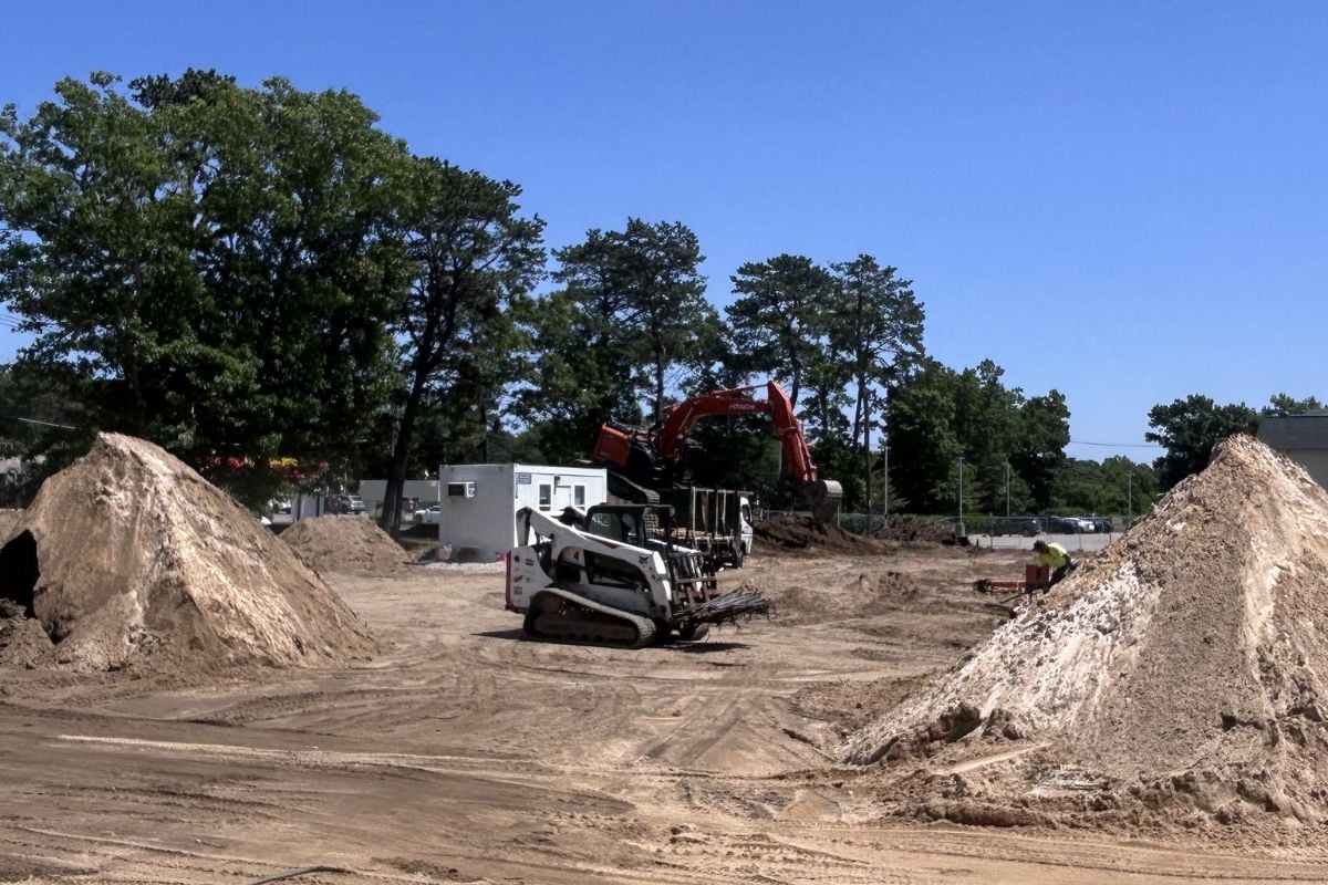 Construction of new McDonald’s underway on Route 112 in Coram