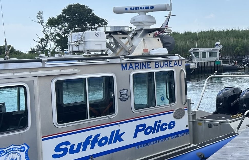 Police rescue father, two children after jet ski capsizes in Great South Bay in Sayville