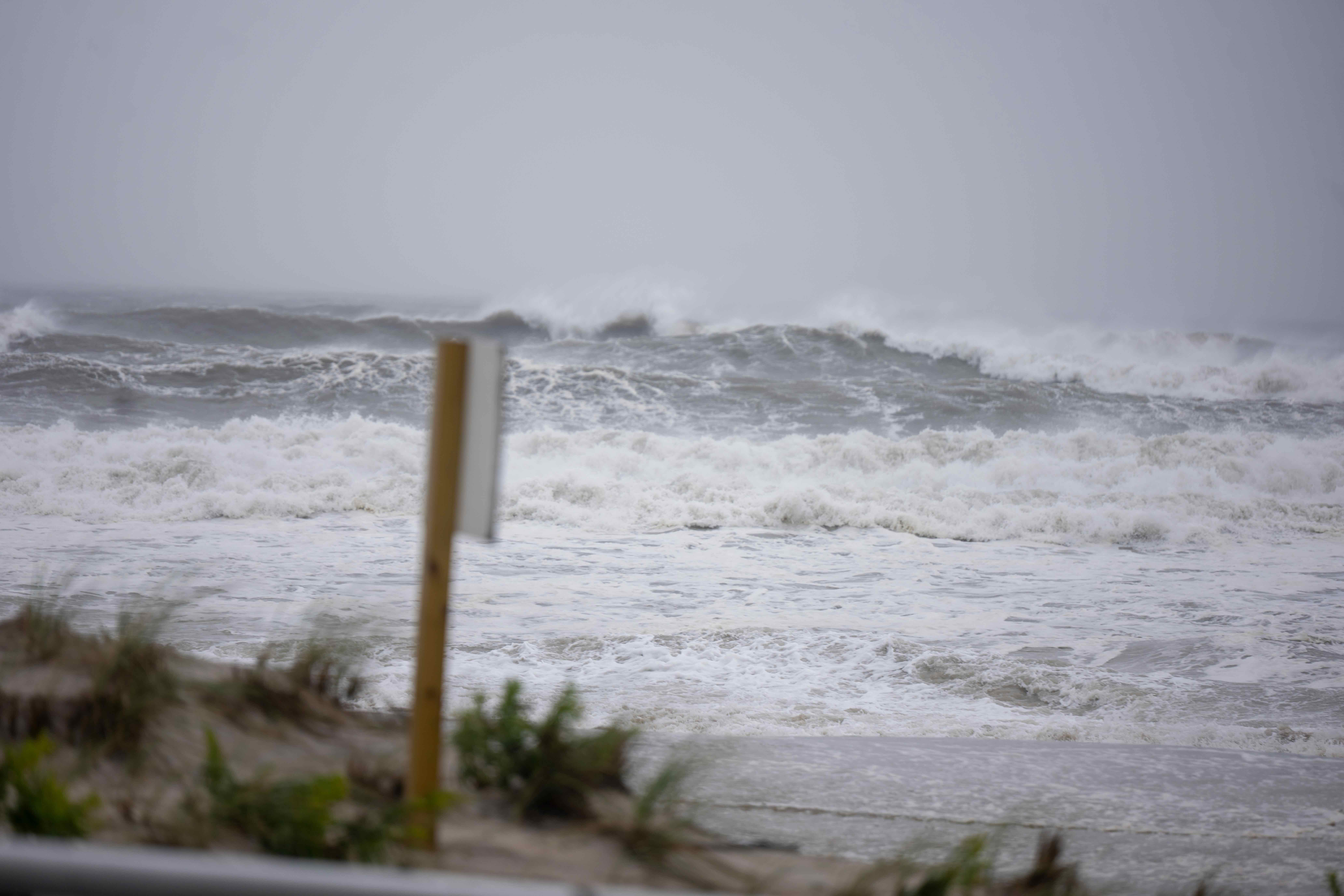 Man last seen in surf at Robert Moses during nor’easter phones police to say he’s OK