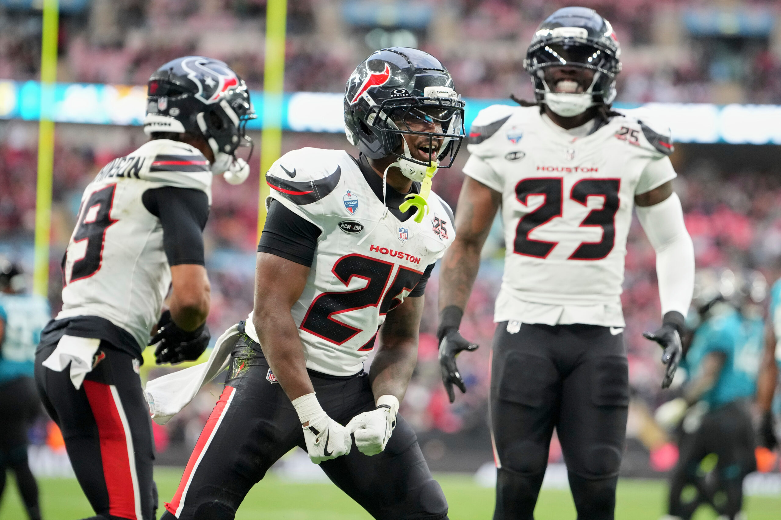 Farmingdale native Jawhar Jordan scores first NFL touchdown in London